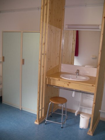 Lavabo dans la chambre