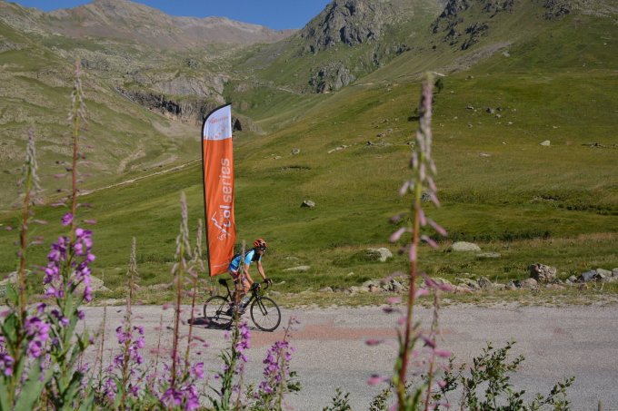 Montée cyclo Col de Sarenne