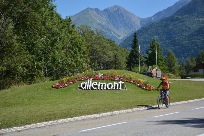 Le tour du lac du Verney