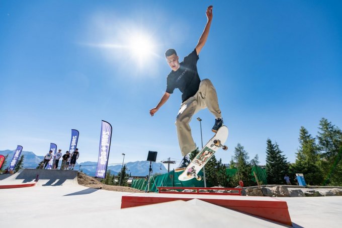 Sun Stages_Alpe d&rsquo;Huez