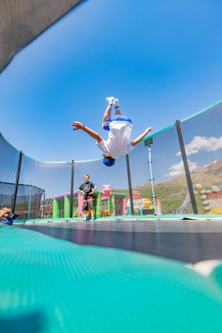 Sun Stages_Alpe d&rsquo;Huez