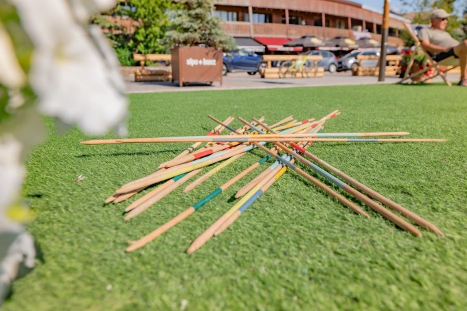 Jeux en bois et draisiennes_Alpe d&rsquo;Huez