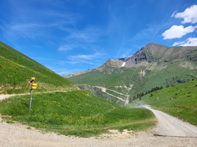 Col de Cluy