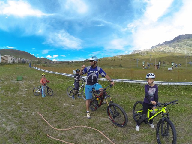 Ecole MCF Alpe d&rsquo;Huez – Cours de VTT et Vélo de route_Alpe d&rsquo;Huez