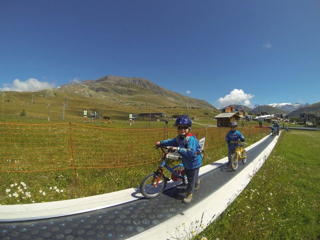 Ecole MCF Alpe d&rsquo;Huez – Cours de VTT et Vélo de route_Alpe d&rsquo;Huez