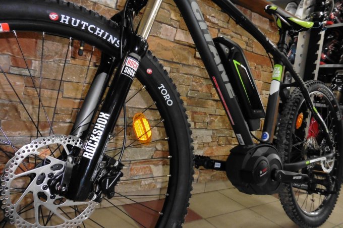 Detail VTT electrique en location