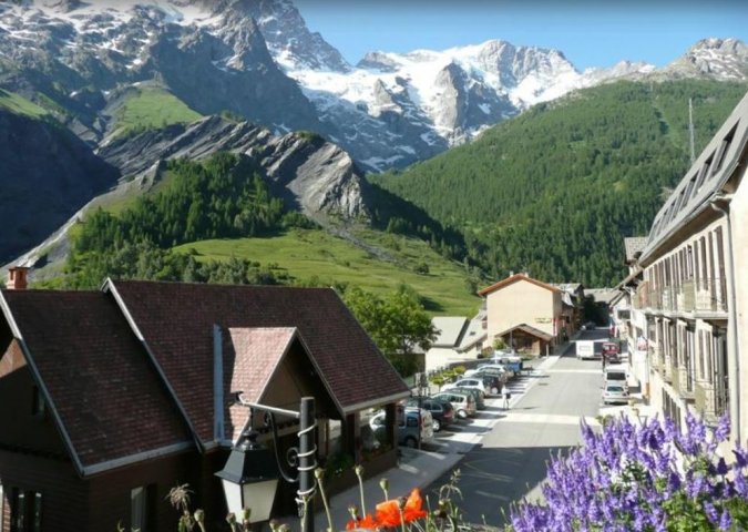 Hôtel Restaurant Le Sérac – La Grave